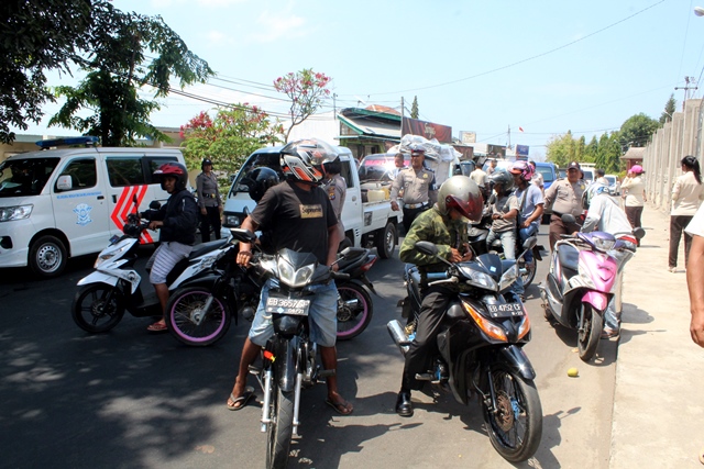 Operasi Zebra Turangga 2019, Polres Flotim Gandeng Dispenda Lakukan Operasi