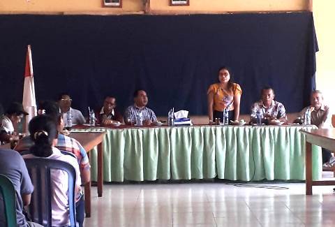 Rapat dan Sosialisasi Oleh Tiem Identifikasi Lokasi HGU PT. Rerolara Hokeng