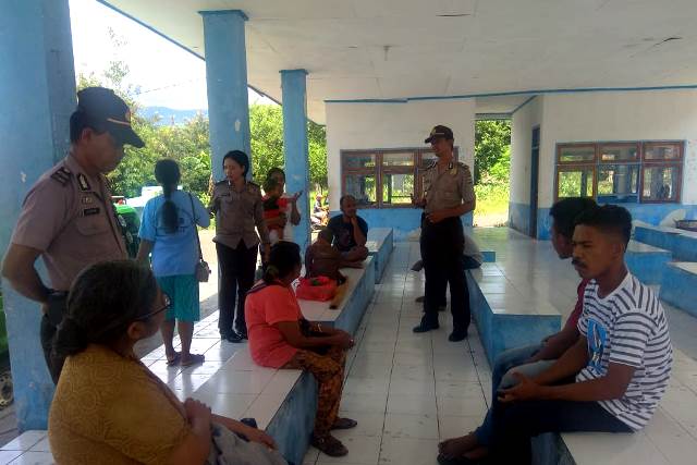 Himbauan Kamtibmas, Kasat Binmas Bersama Anggota Turun Ke Pasar Oka